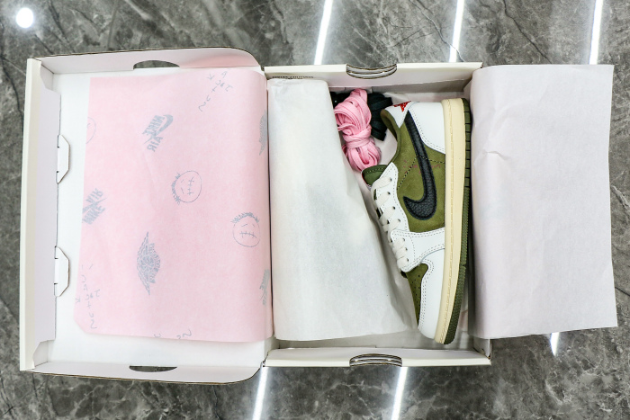 Travis Scott x Jordan 1 Retro Low  'Reverse Olive / Medium Olive' Kid（A1）