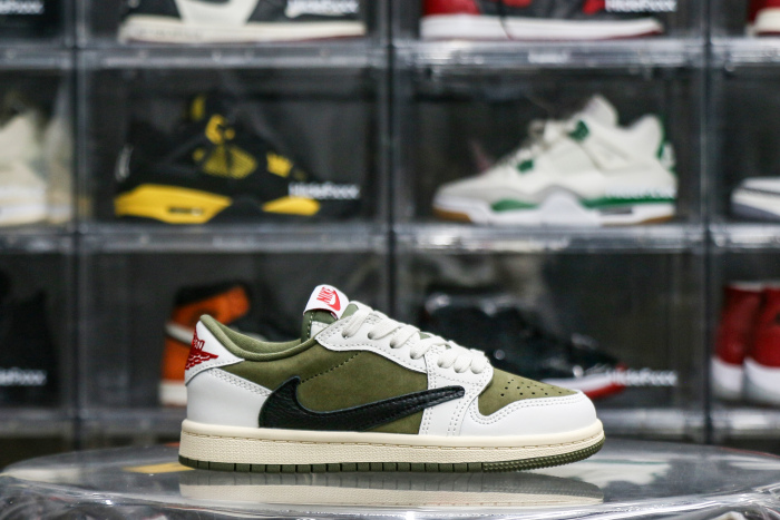 Travis Scott x Jordan 1 Retro Low  'Reverse Olive / Medium Olive' Kid（A1）