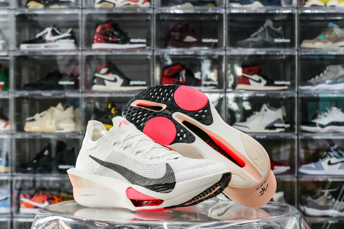 Nike Air Zoom Alphafly Next% 3 Sail Crimson Tint