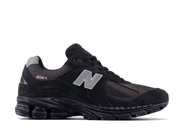 New Balance 2002R Vintage Black Grey