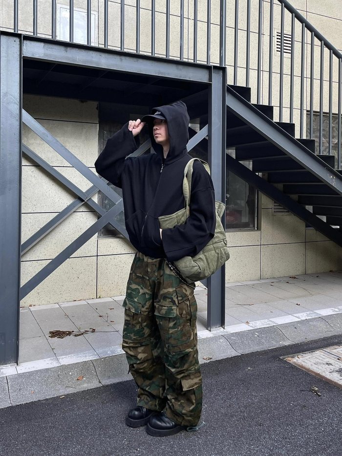Far Archive Camo Pants