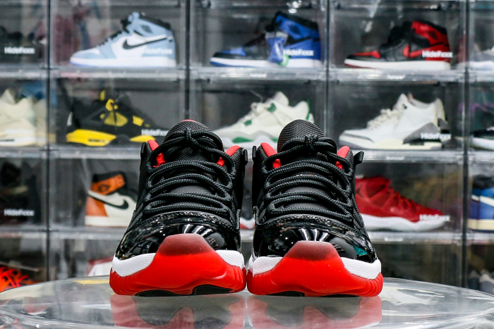 Air Jordan 11 Retro Bred Low 2015