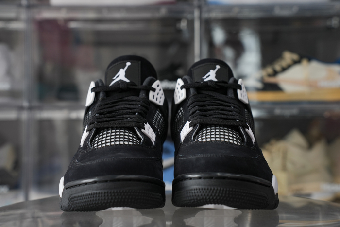 US Warehouse:Air Jordan 4 “White Thunder”  2024 （A1）