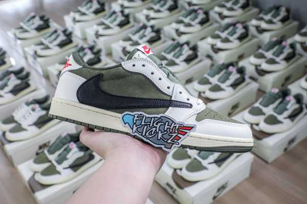 US Warehouse:Travis Scott x Air Jordan 1 ' Medium Olive' （A1）