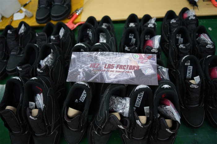 US Warehouse:Travis Scott x Nike Air Jordan 1 Low OG “Black/Phantom”（A1）