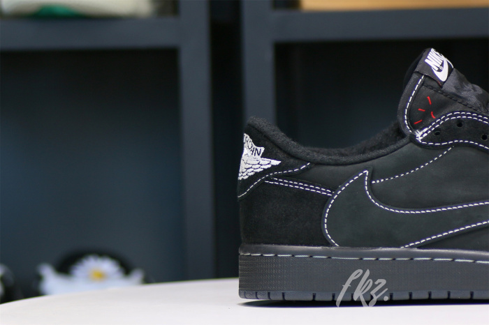 US Warehouse:Travis Scott x Nike Air Jordan 1 Low OG “Black/Phantom”（A1）
