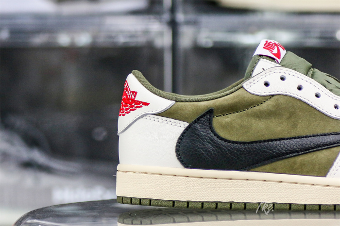 US Warehouse:Travis Scott x Air Jordan 1 ' Medium Olive' （A1）