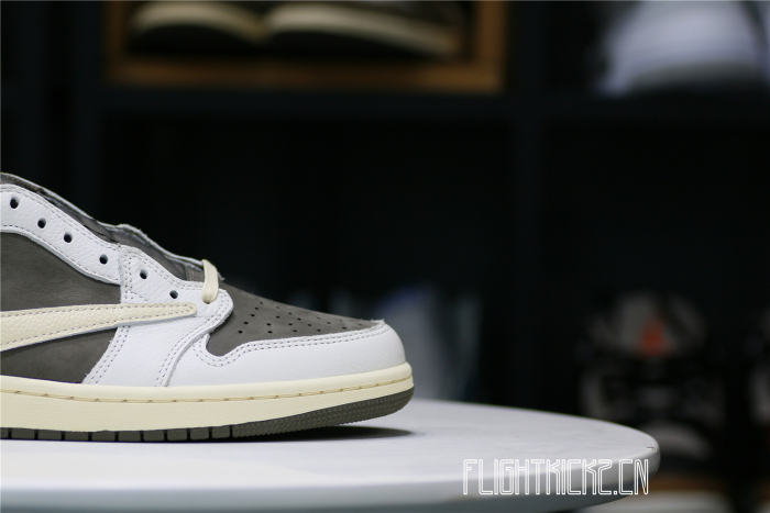 US Warehouse:Travis Scott x Air Jordan 1 Low OG  Reverse Mocha （A1）