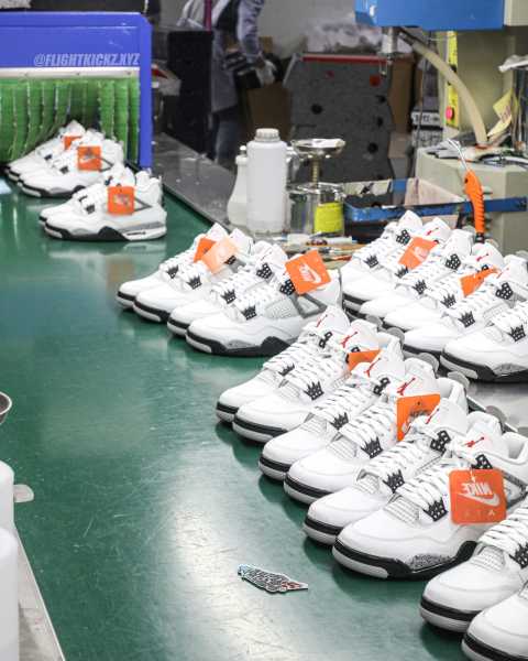 Air Jordan 4 Retro OG 'White Cement' 2025（A1）