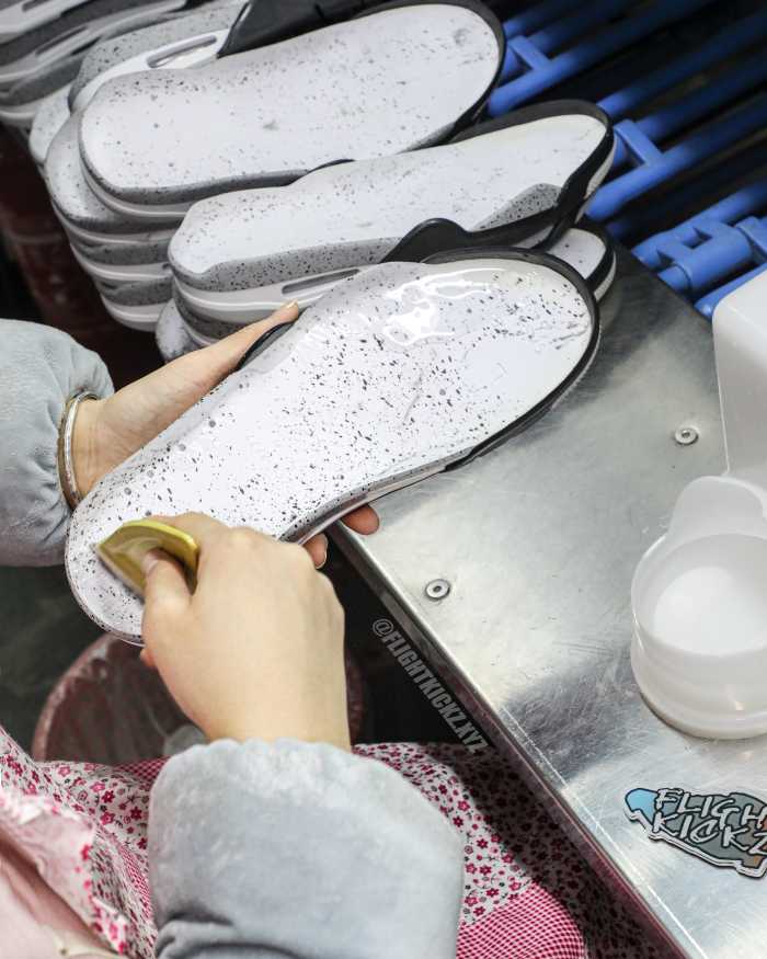 Air Jordan 4 Retro OG 'White Cement' 2025（A1）