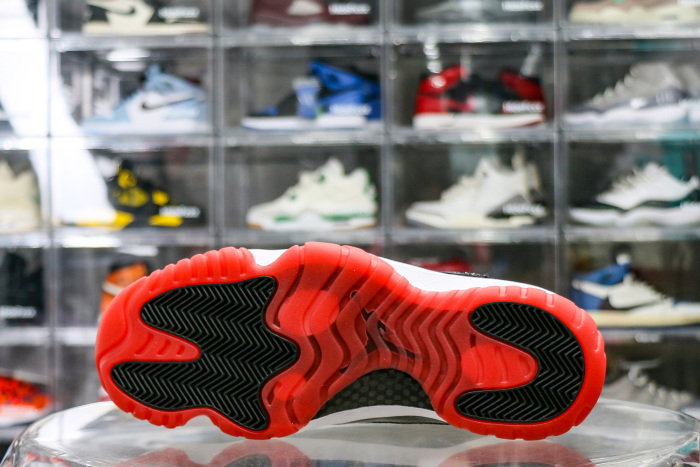 Air Jordan 11 Retro Bred Low 2025（A1）