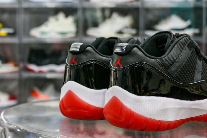 Air Jordan 11 Retro Bred Low 2025（A1）