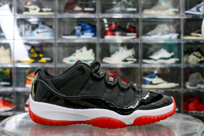 Air Jordan 11 Retro Bred Low 2025（A1）