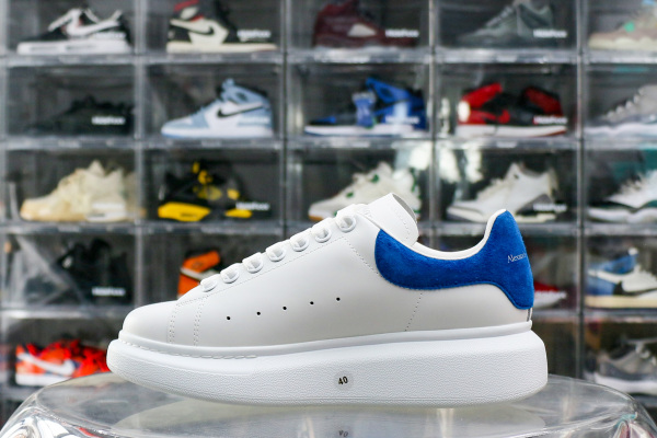 Alexande* McQuee* Oversized Sneaker 'Admiral Blue'