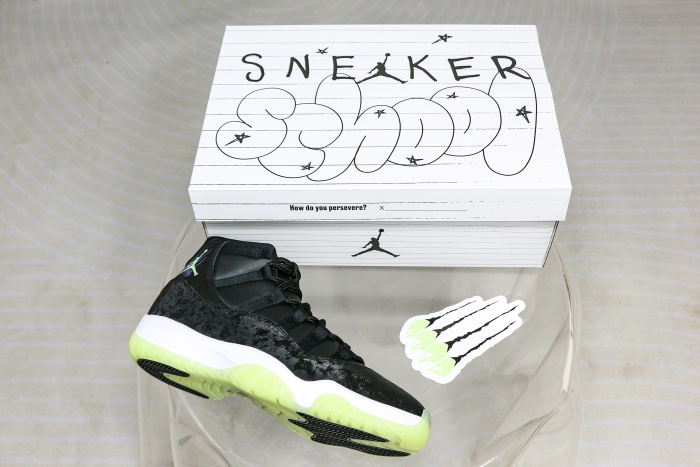 Air Jordan 11 Retro Black Barely Volt 2025 ( A1)