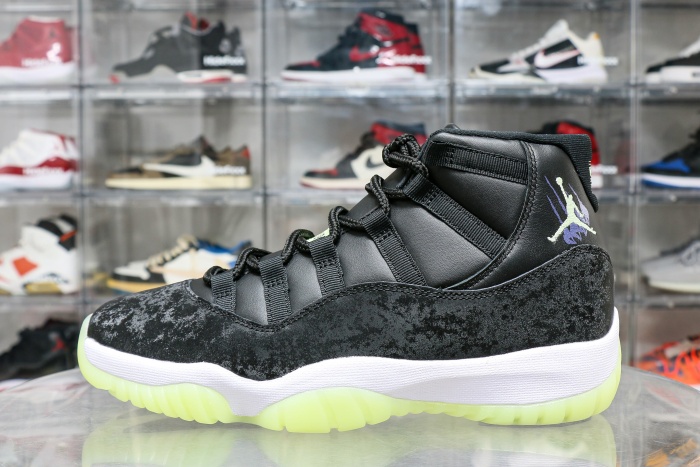 Air Jordan 11 Retro Black Barely Volt 2025 ( A1)