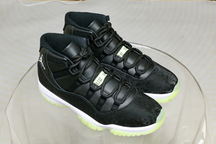 Air Jordan 11 Retro Black Barely Volt 2025 ( A1)