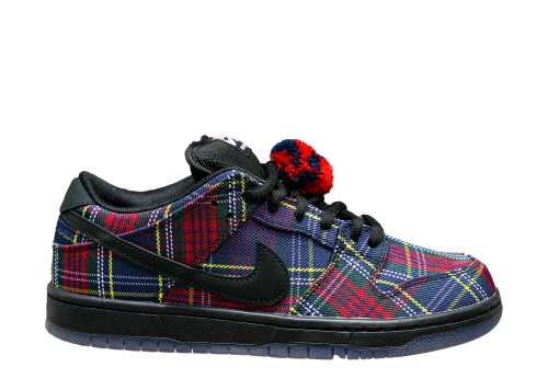 Nardwuar x Nike SB Dunk Low “Tartan”
