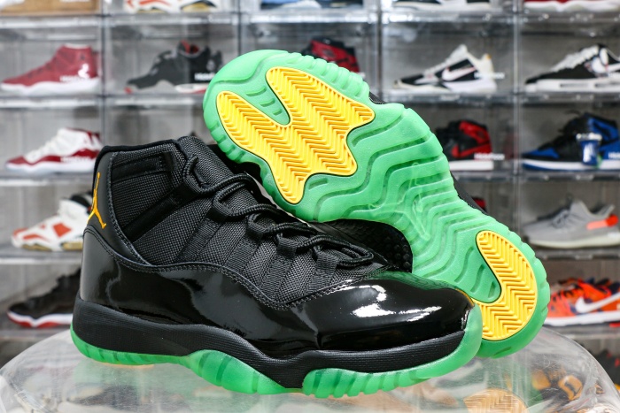 Nike Air Jordan 11 Retro Tropical 2025
