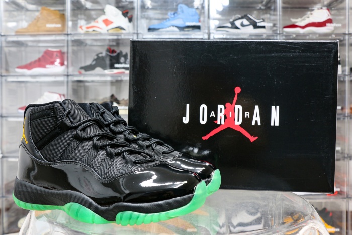 Nike Air Jordan 11 Retro Tropical 2025
