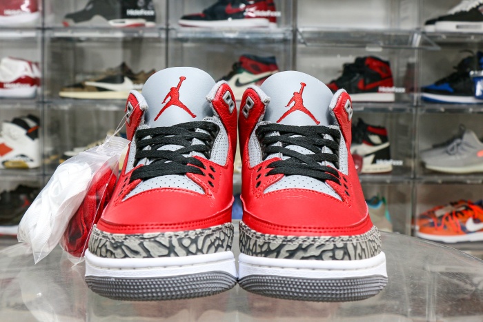 Air Jordan 3 Retro SE Unite Chicago Exclusive