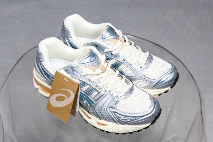 Gel-Kayano 14 Birch Pure Silver Teal Gold 2025