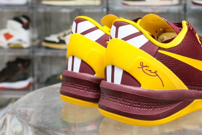 Nike Kobe 8 Protro USC Trojans PE Red（ A1）