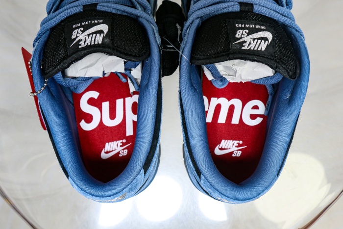Nike SB Dunk Low Supreme 94 Ocean Fog