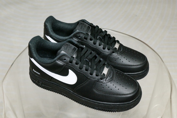 Supreme X Air Force 1 Low Box Logo Black White（ A1）