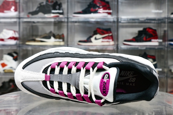 Nike SB X Air Max 95 Cactus Flower 2025