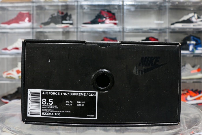 Suprem3 X Comme Des Garcons SHIRT X Air Force 1 Low Eyes