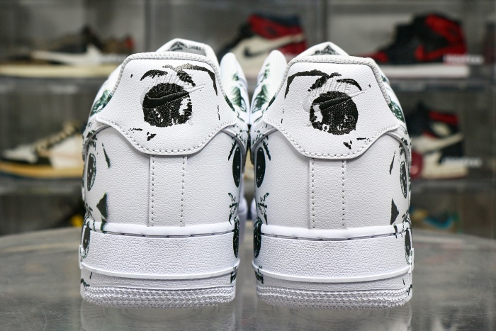 Suprem3 X Comme Des Garcons SHIRT X Air Force 1 Low Eyes