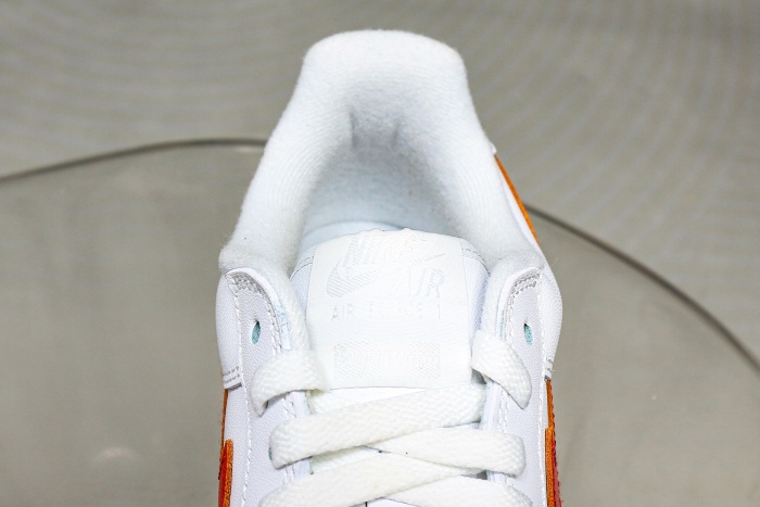 Supreme x Nike Air Force 1 Low  Shanghai