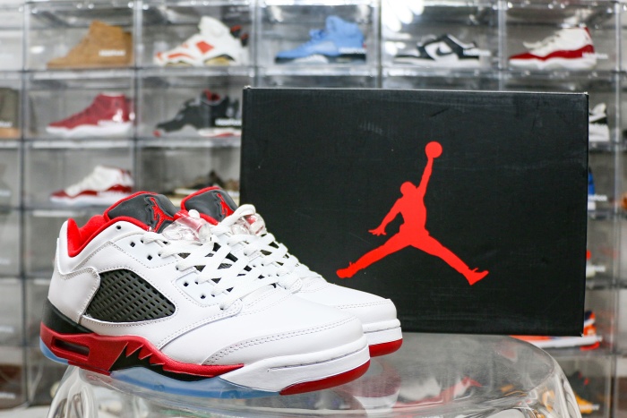 Jordan 5 Retro Low Fire Red 2016 GS