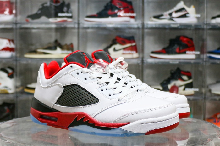 Jordan 5 Retro Low Fire Red 2016 GS