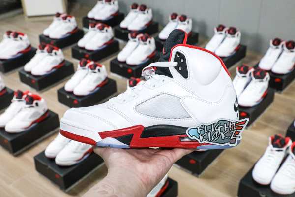 Air Jordan 5 Fire Red Black Tongue 2025 GS（A1）