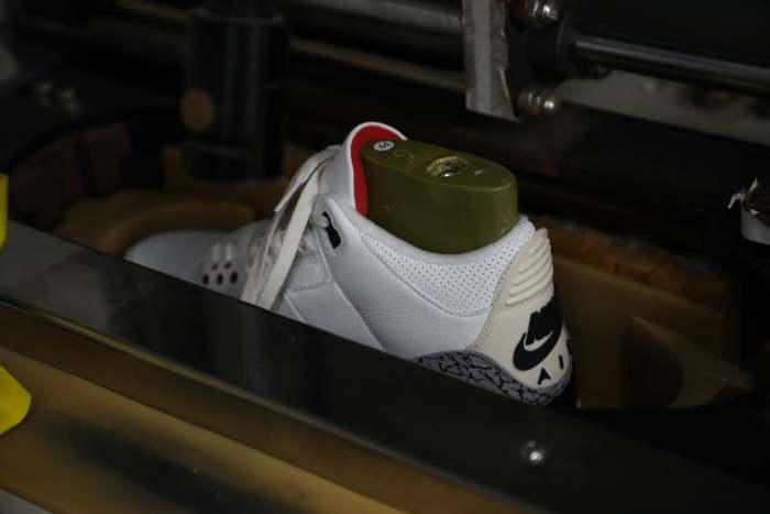 Jordan 3 Retro GS White Cement Reimagined（A1）