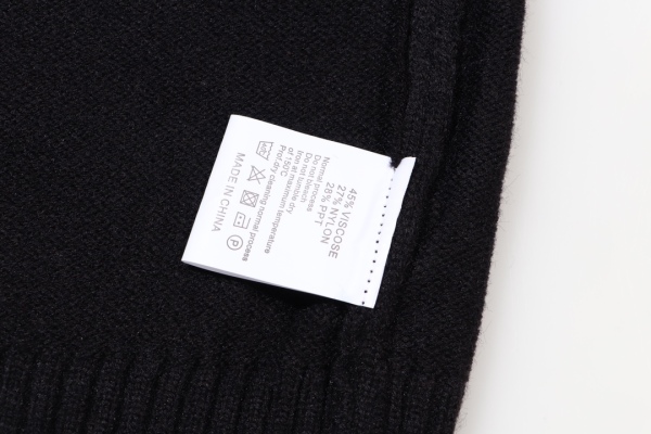 Supreme Embroidered Letter Logo Crewneck Wool Knit Sweater