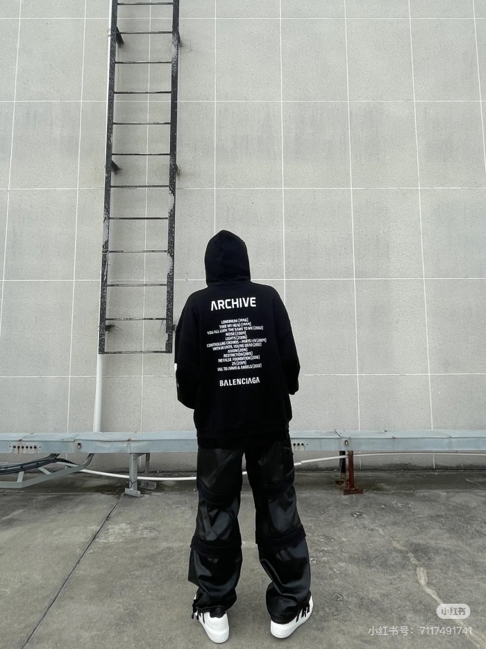 Balanciag@ Cracked Print Zipper Hoodie