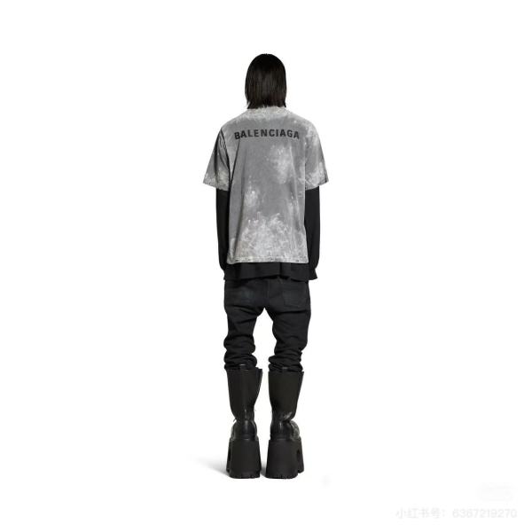 Balanciag@ Washed Distressed Short-Sleeve T-Shirt FW25