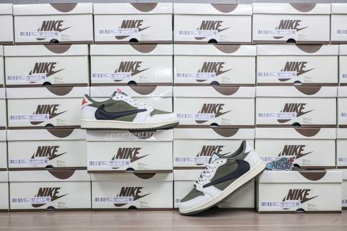 Travis Scott x Air Jordan 1 ' Medium Olive' GS（A1）