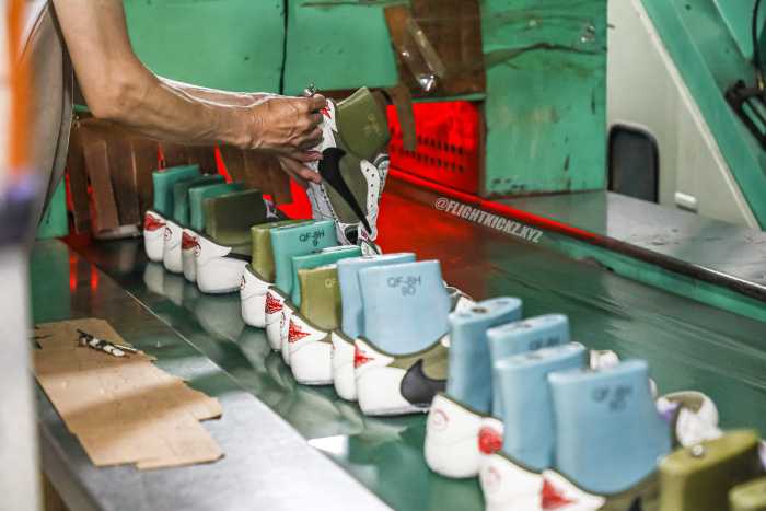 Travis Scott x Air Jordan 1 ' Medium Olive' GS（A1）