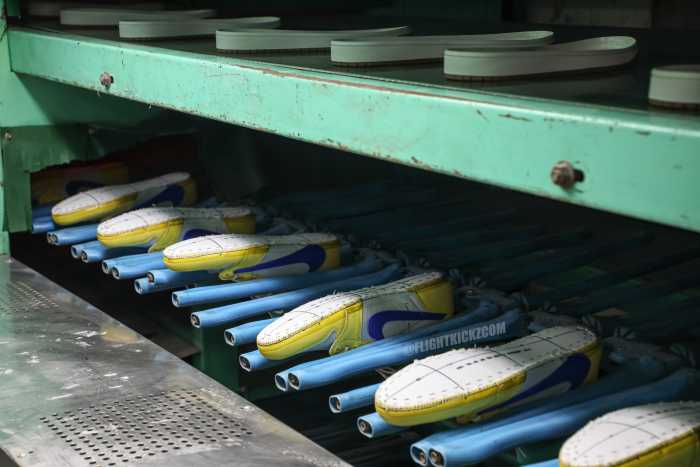 Travis Scott x Air Jordan 1 Retro Low OG SP “Elkins/Canary Yellow” GS（A1）