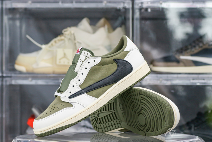 Travis Scott x Air Jordan 1 ' Medium Olive' GS（A1）
