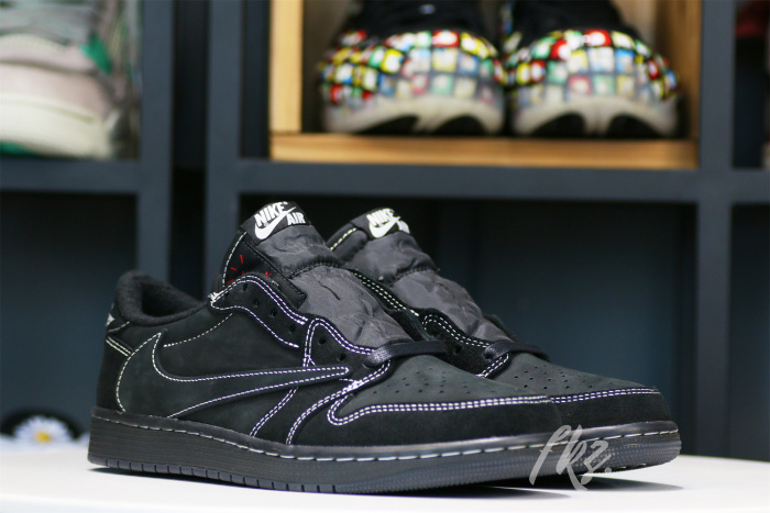 Travis Scott x Nike Air Jordan 1 Low OG “Black/Phantom” GS（A1）
