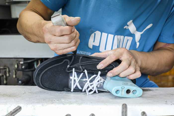 Travis Scott x Nike Air Jordan 1 Low OG “Black/Phantom” GS（A1）