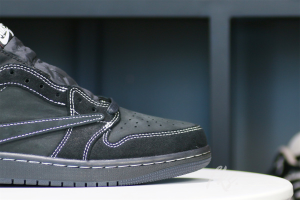 Travis Scott x Nike Air Jordan 1 Low OG “Black/Phantom” GS（A1）