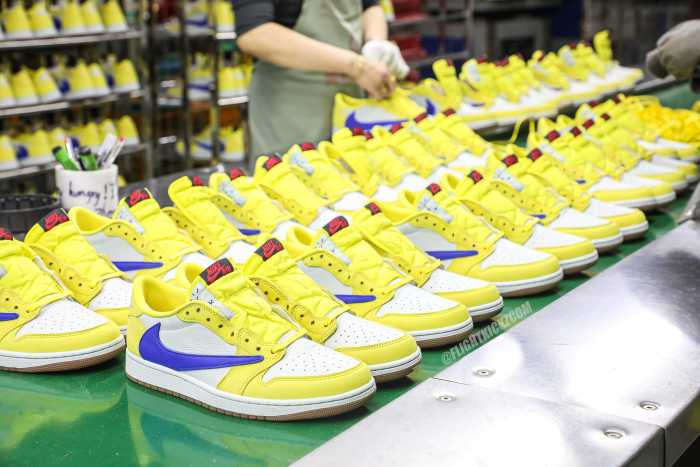 Travis Scott x Air Jordan 1 Retro Low OG SP “Elkins/Canary Yellow” GS（A1）