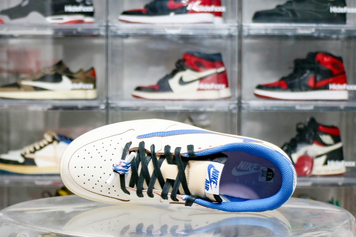 Travis Scott x Fragment x Air Jordan 1 Low OG GS（A1）