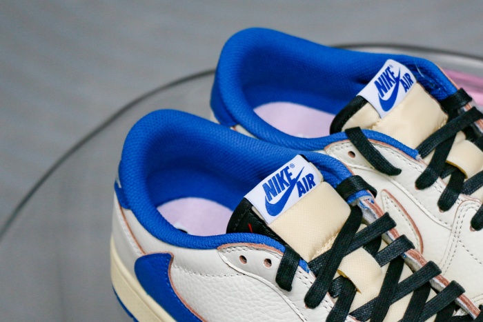 Travis Scott x Fragment x Air Jordan 1 Low OG GS（A1）